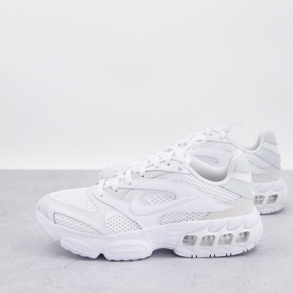Nike Shoes - Nike Air Zoom Fire White